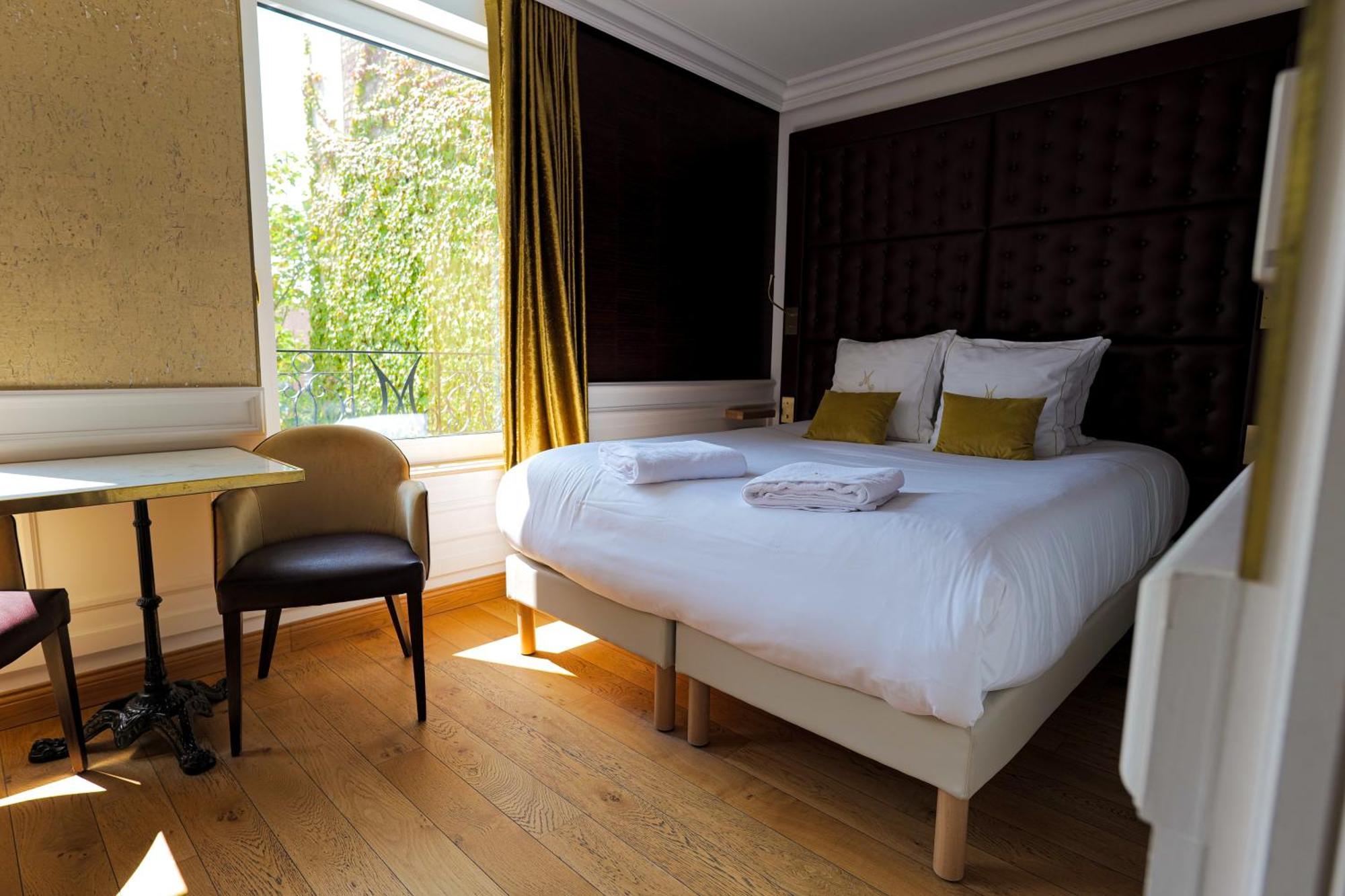 Hotel Merveilleux Cote Mer Dunkirk Exterior foto